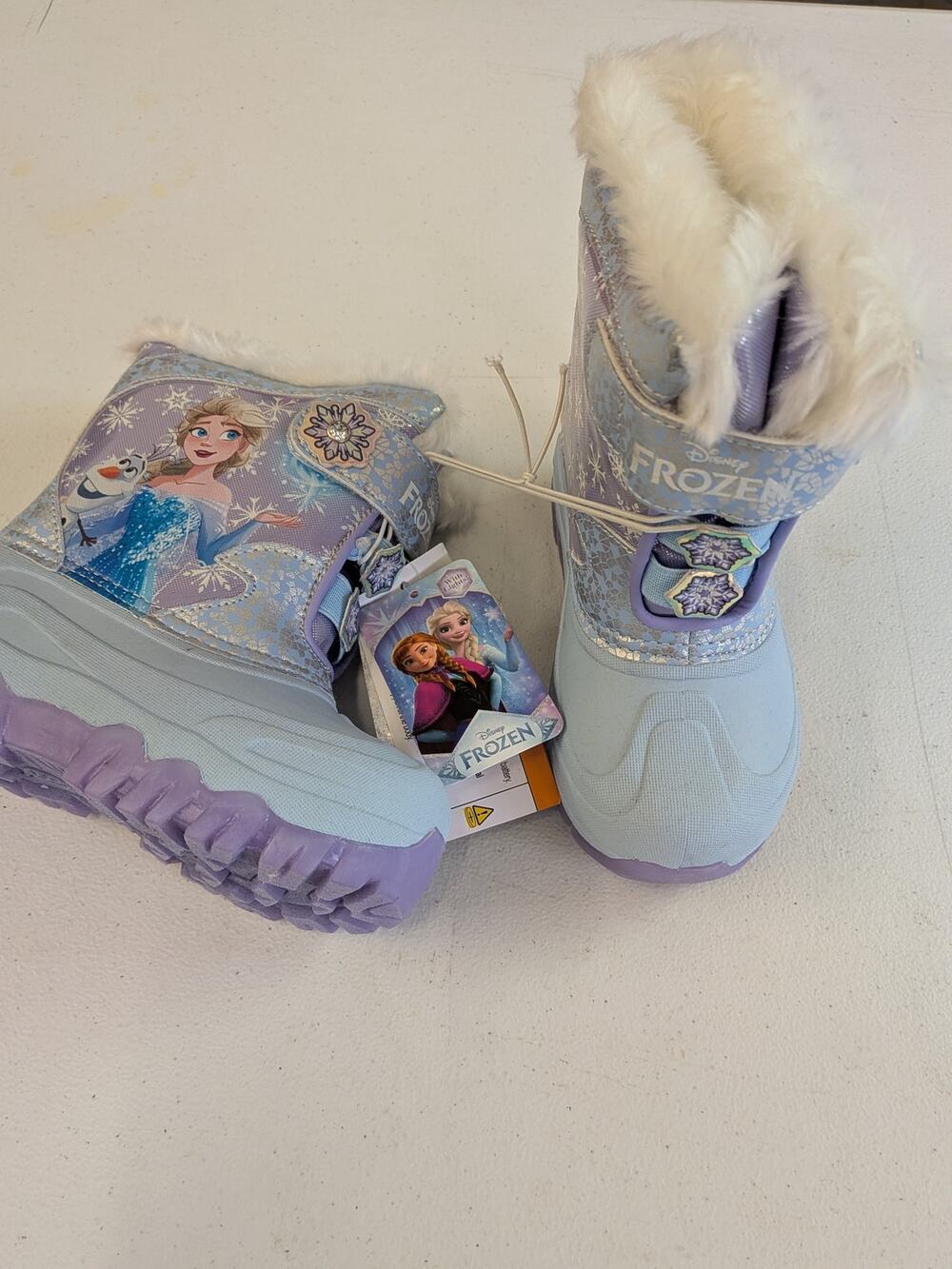 Disney Frozen Girls Winter Snow Boots – Anna & Olaf Faux Fur Light-Up Boots